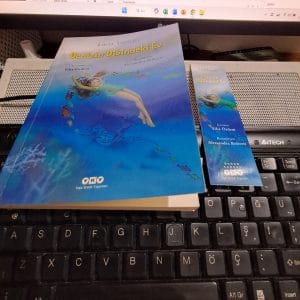 DENİZİN DİBİNDEKİ EV/Lucia TUMİATİ