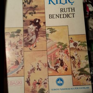 KRİZANTEM ve KILIÇ / Ruth BENEDICT