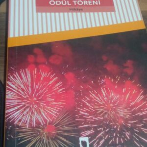 SIRADIŞI BİR ÖDÜL TÖRENİ/Mustafa KUTLU