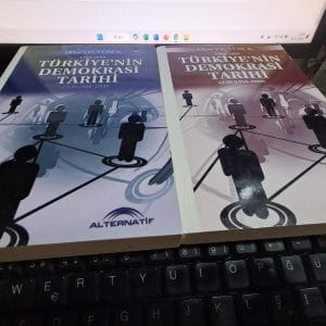 TÜRKİYE'NİN DEMOKRASİ TARİHİ 1908-2009 (2 Cilt Takım)/Hüseyin YÜRÜK