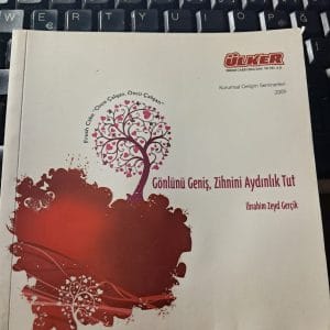 GÖNLÜNÜ GENİŞ,ZİHNİNİ AYDINLIK TUT/İbrahim Zeyd GERÇİK