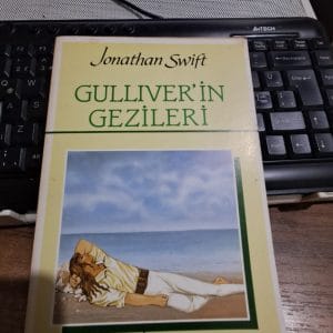 GULLIVER'İN GEZİLERİ/Jonathan SWİFT